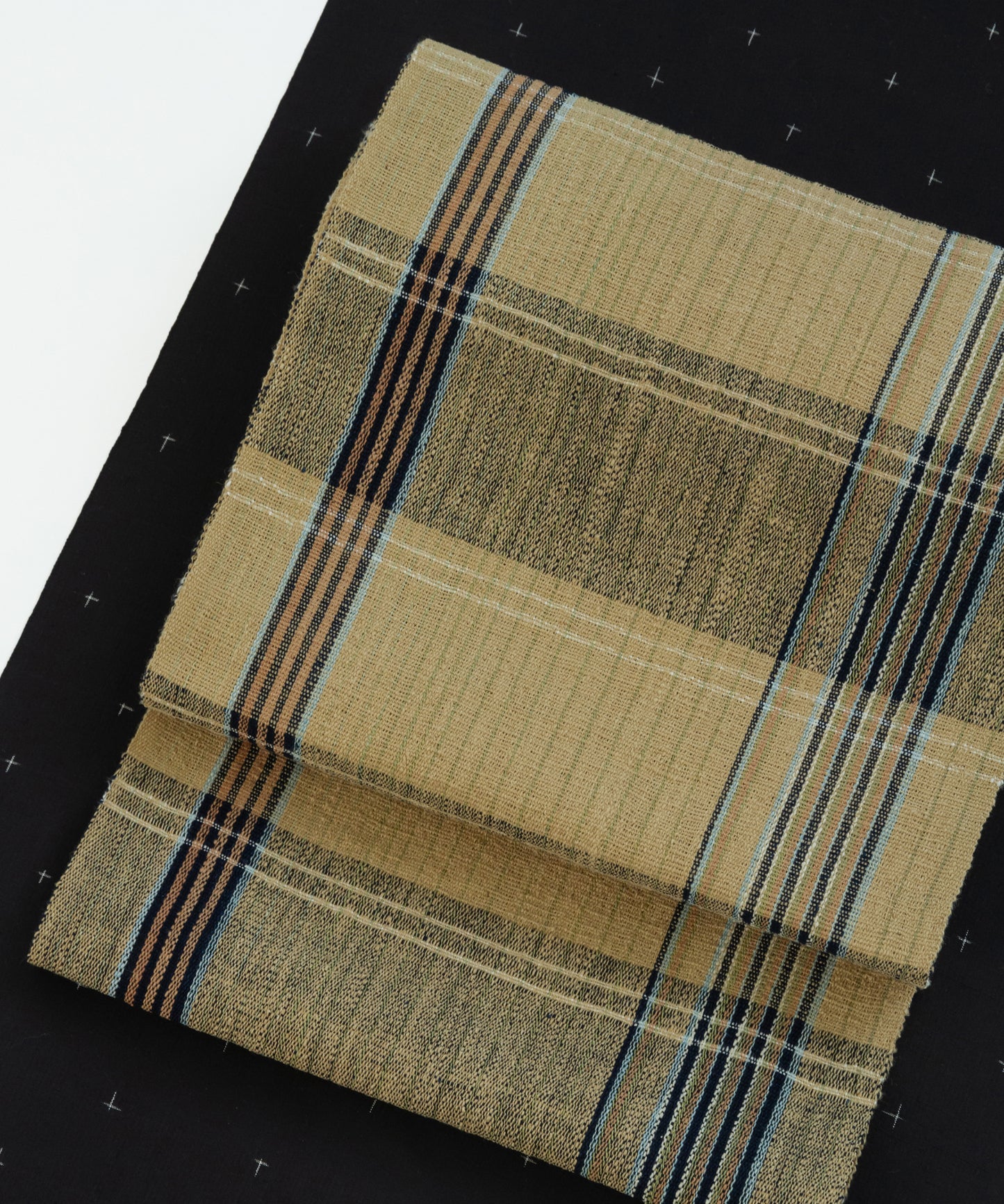 丹波布八寸帯 荒木幸子作「やしゃぶし、栗、藍、こぶな草」