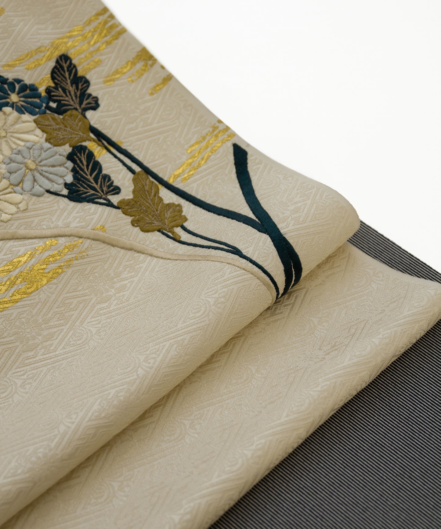 工芸キモノ野口 九寸名古屋帯「慶長霞に菊芒」白茶