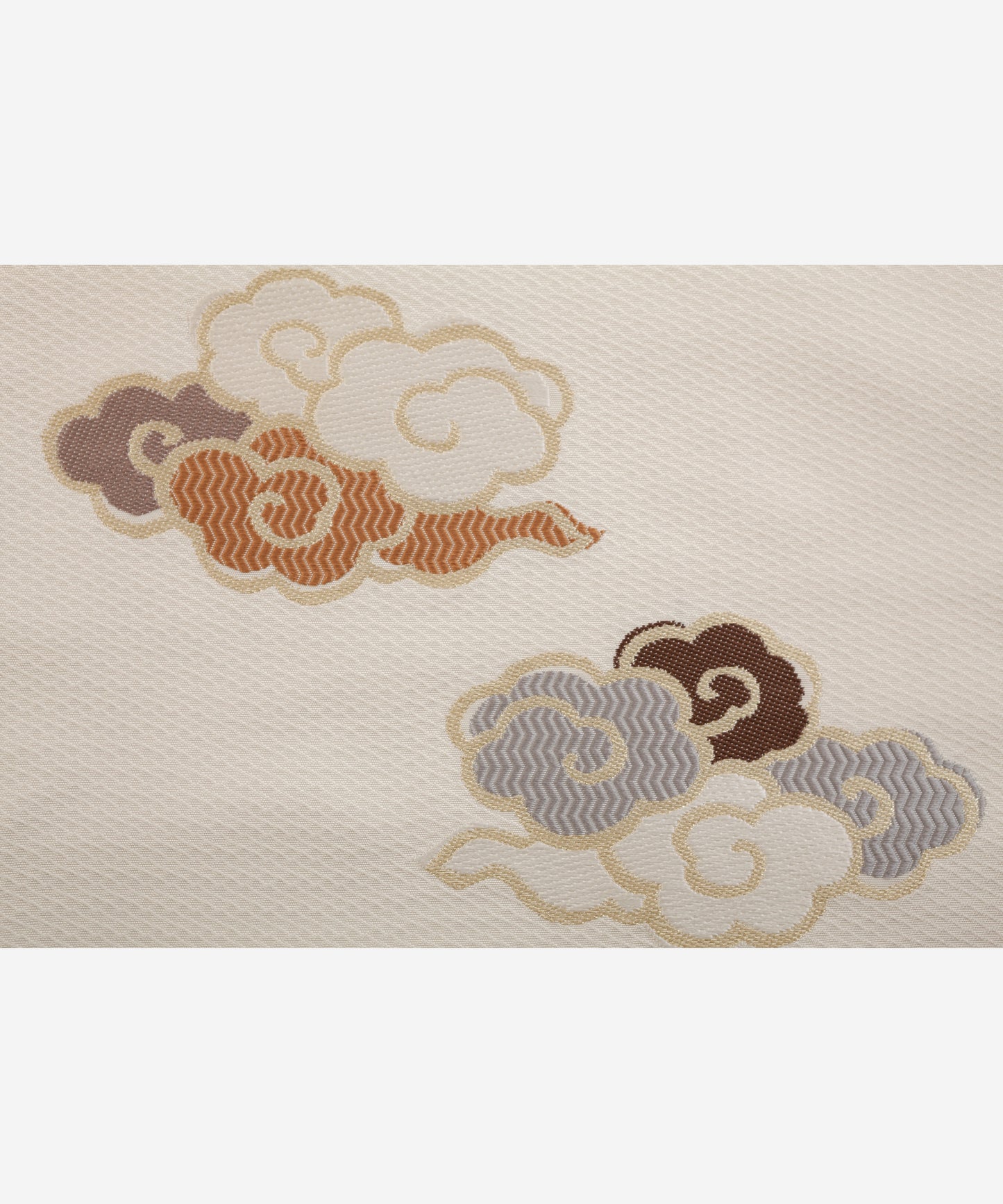 Rakufuurin nine-inch Nagoya obi flying cloud pattern 