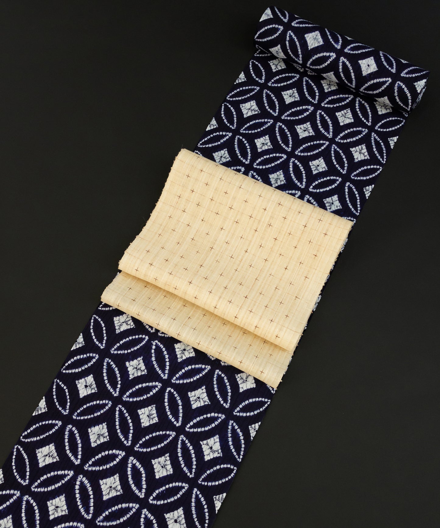 有松鳴海絞り 縫い巻上げ絞り「総七宝」