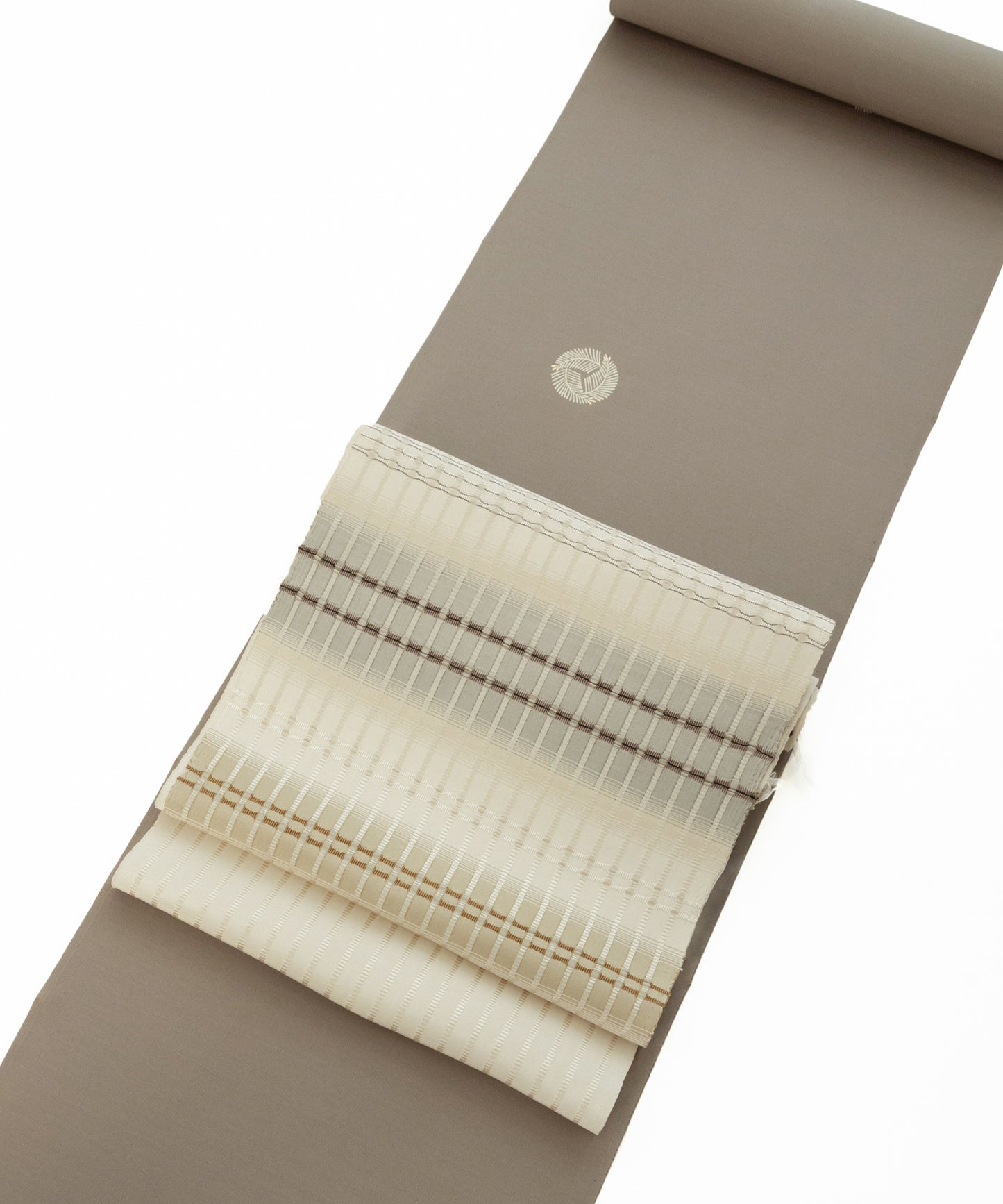 京都小阪 真糊糸目友禅小紋「松の丸」＊＊価格に付きましてはお気軽にお問い合わせください＊＊