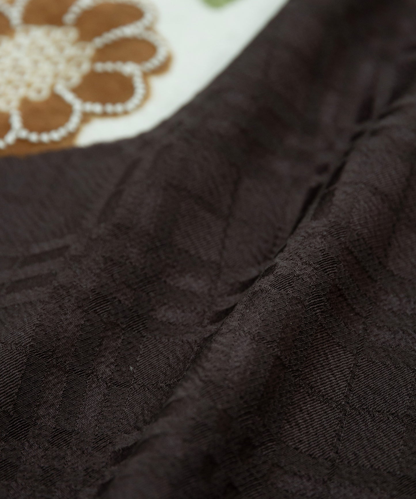 丸太遠藤 絞り九寸名古屋帯「丸取りに菊楓」※価格はお問い合わせくださいませ※