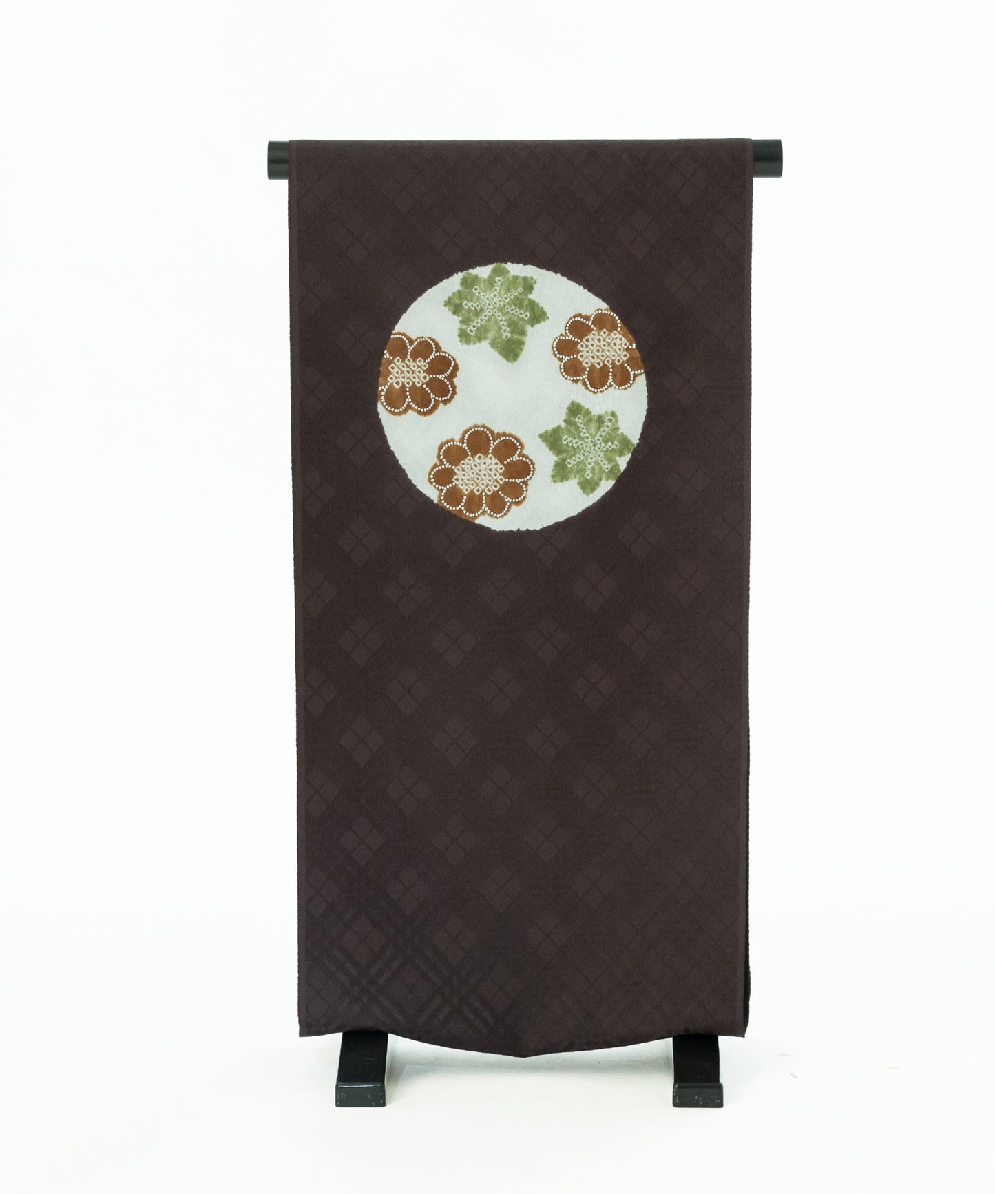 丸太遠藤 絞り九寸名古屋帯「丸取りに菊楓」※価格はお問い合わせくださいませ※