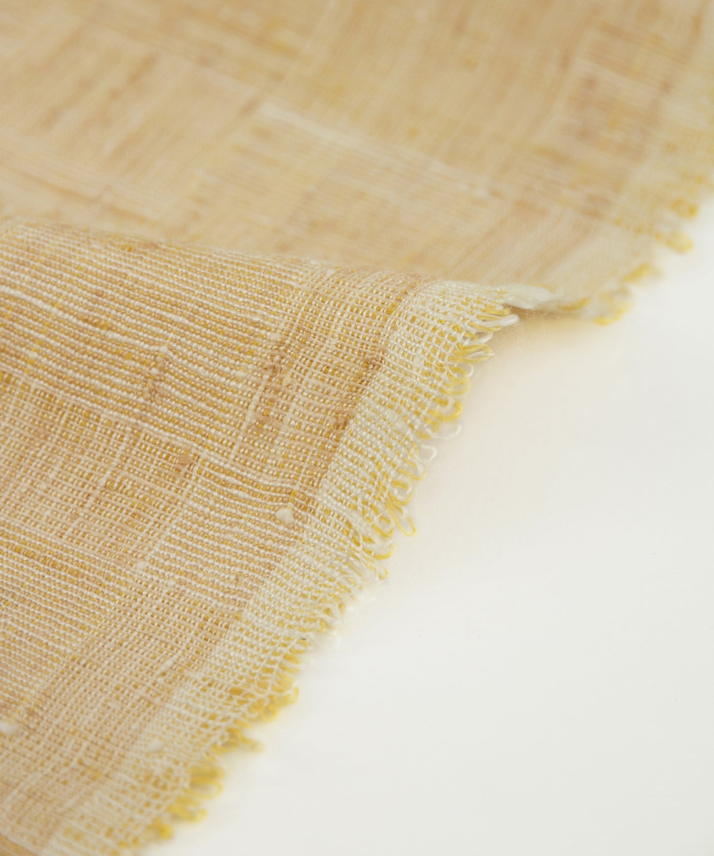 信州飯田紬 制作 広瀬澄子「手おりの中の手織」