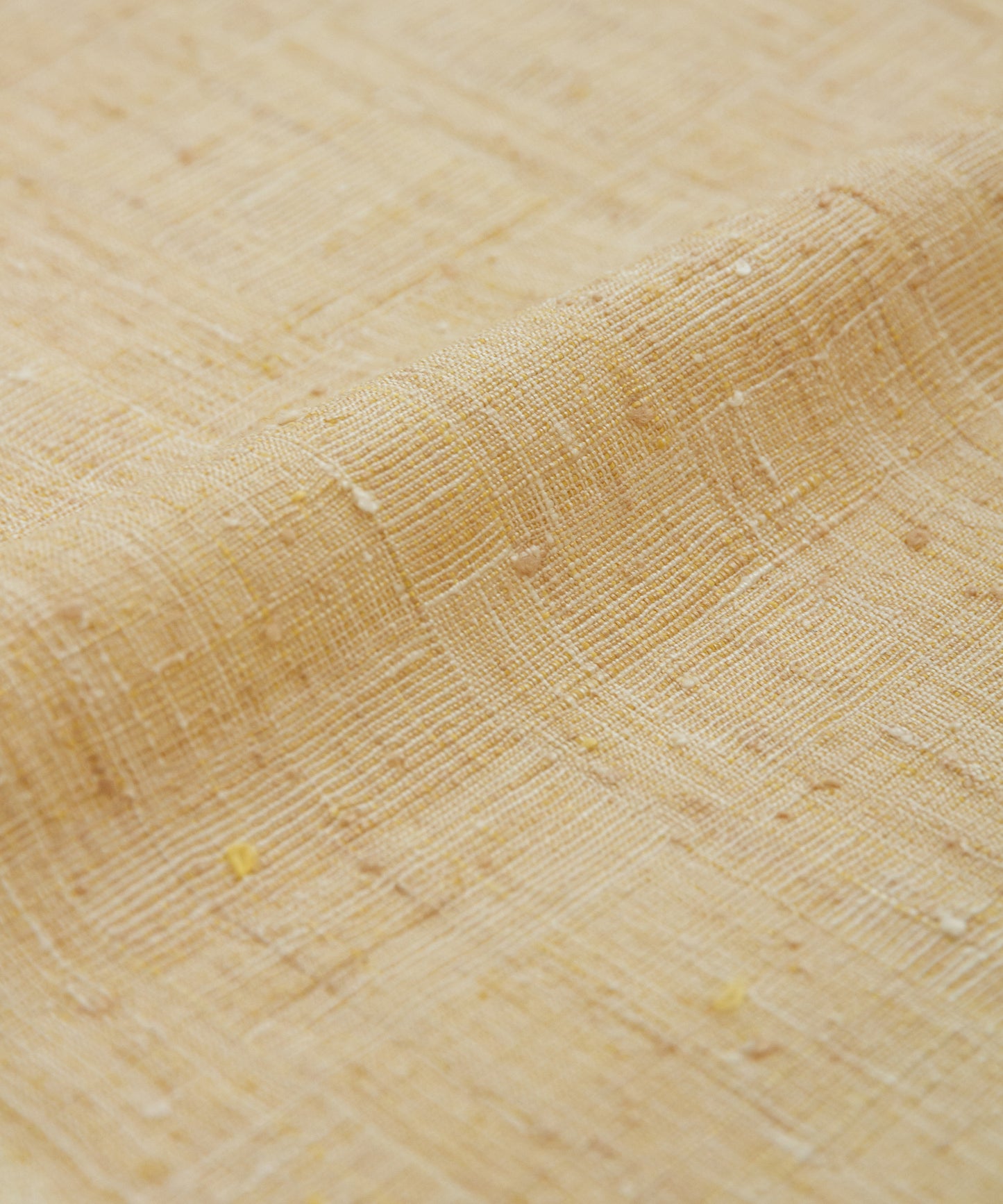 信州飯田紬 制作 広瀬澄子「手おりの中の手織」