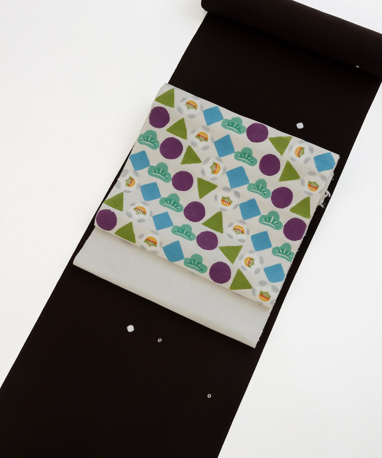 荒川眞理子作 九寸名古屋帯 「○△▢ まるさんかくしかく」